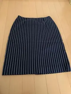 Te chichiの ネイビー ストライプ タイトスカート