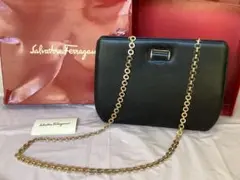 Item thumbnail for item 90c1fcf3-e6b9-4a8e-8ce6-b254aa5a7824