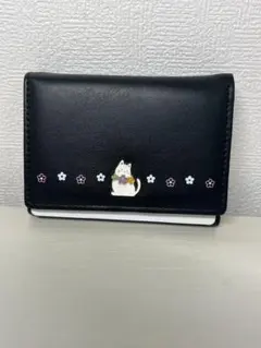 A10【Haffukiry】猫モチーフ 三つ折り財布 ブラックのサムネイル