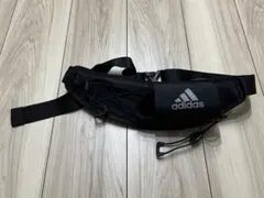 adidas ブラック ウエストバッグ