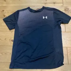 Under Armour ブラック Tシャツ YLG