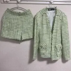 ZARA ツイードジャケット ショートパンツ セットアップのサムネイル