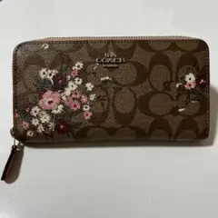 COACH（コーチ）シグネチャー フローラルプリント 長財布 ラウンドファスナー