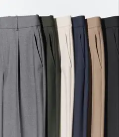 UNIQLOユニクロ　タックワイドパンツ　69NAVY Mサイズ