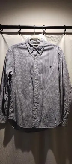 ボタンダウン シャツ