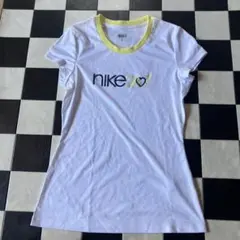 J637ナイキ　FIT-DRI 半袖Tシャツ　サイズMのサムネイル