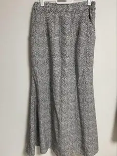 archives フレアロングスカート