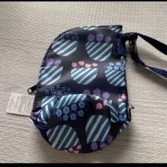 新品！ペットボトルホルダー　kippis ポーチ　北欧　未使用のサムネイル
