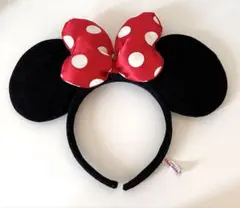 ディズニー ミニーマウス カチューシャ 赤 水玉 美品