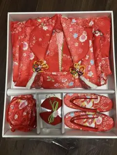お値下げ中！七五三 被布　着物セット 赤 小雪 花柄　3歳