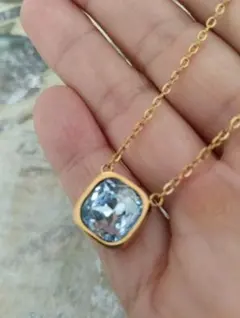 ゴールド ネックレス