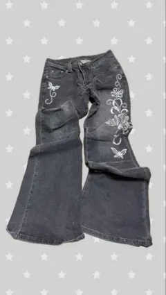 刺繍入り フレアデニムパンツ グレー