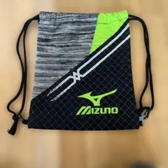 MIZUNO ナップザック 巾着袋 ブラック レッドのサムネイル