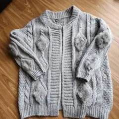 ファー付きレディースニットカーディガン