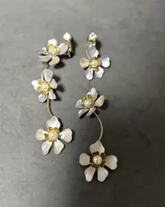 花モチーフイヤリング（ブライダル）