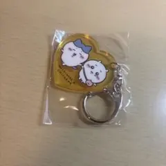 ちいかわ ハチワレ アクリルキーホルダー ハート型のサムネイル