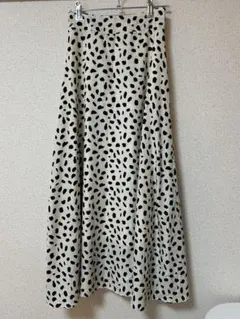 ドット柄フレアスカート ベージュ/ブラック