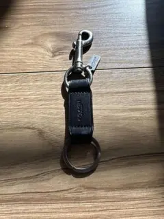 COACH コーチ レザー × メタル キーホルダー