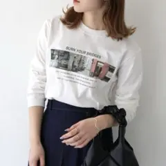 HER CLOSET WEB限定　フォトプリント　ロゴTシャツ