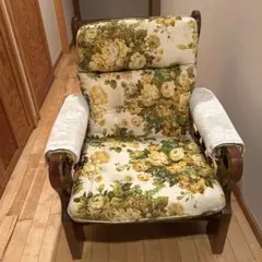カリモク コロニアル 花柄 ヴィンテージ シングルソファ アームチェア①