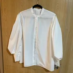 美品 ホワイトスタンドカラーバルーンスリーブシャツ