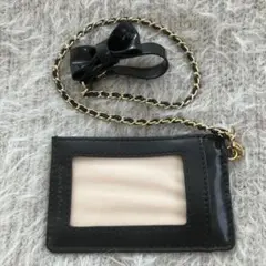 サマンサタバサ　パスケース　ブラック