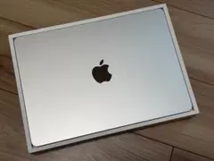 【新品同様】MacBook Air M2 13.6インチ 16GB/256GB