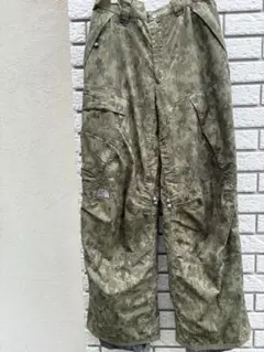 ビブパンツ ウェア