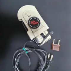 海外用プラグ付属旅行者用ミニアイロンハンドアイロン ベージュ 2ピンプラグ