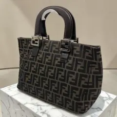 【正規品】FENDI フェンディ ズッカ柄 ハンドバッグ ブラウン FFロゴ