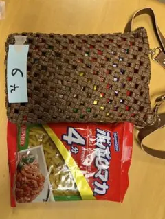 ブラウン 編み込み スマホショルダーストラップ