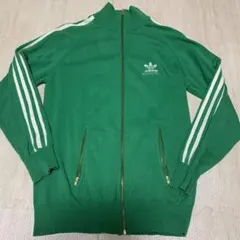 アディダス　Tournament Edition ニット