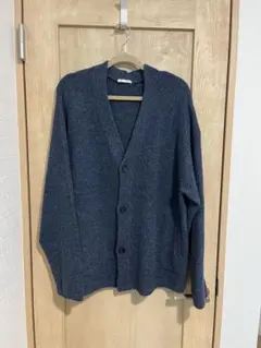 【美品】カーディガン GU ネイビーのサムネイル