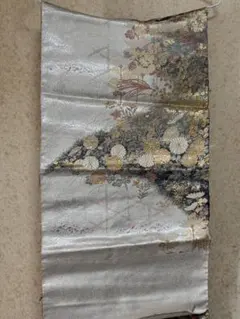着物 帯 ハギレ 花柄シルバー帯 金糸装飾