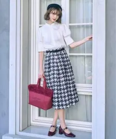 an another angelus ハンドペイント千鳥柄タックスカートのサムネイル