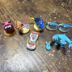 チョコエッグ　ディズニー ピクサー