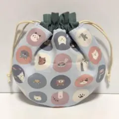 ブルーの水玉猫　 ミニ まんまる 巾着　ハンドメイド