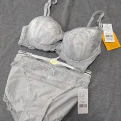 Item thumbnail for item f079afa1-12f1-49e4-b3f5-f1e8143ba2b4