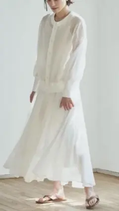 Audrey and John Wad シアータックフレアロングスカートのサムネイル