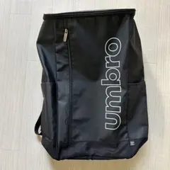未使用品　UMBRO アンブロ スクエアリュック バックパック ブラック　大容量のサムネイル