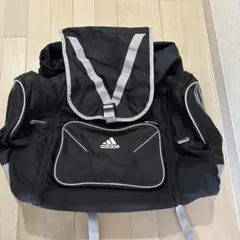 adidas リュック・バックパック 黒