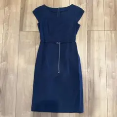 ネイビー ノースリーブ ひざ丈ワンピース