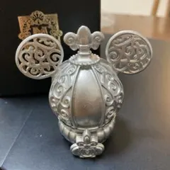 Item thumbnail for item 305a7248-be13-4fae-b2af-046aa31a2efd