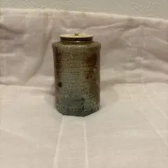尾形アツシ ヒビ粉引 貫入釉 花器 花瓶 フラワーベース 白陶 尾形アツシ ヒビ粉引 貫入釉 花器 花瓶 フラワーベース 白陶 - メルカリ