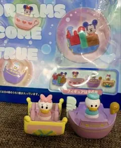 東京ディズニーリゾート　限定　バスボール　ドナルド　デイジー　フィギュア