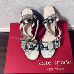 【新品未使用】ケイトスペード♠️サンダル　パイソン本革のサムネイル