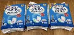 ［値引き］ライフリー紙パンツ用パッド　42枚✕3袋　3回分吸収　男女兼用のサムネイル