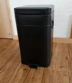 Item thumbnail for item 302793fc-c0d1-4a0d-818d-fffb42b10a12