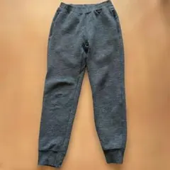 UNIQLOグレー スウェットパンツ