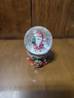 サンタクロース　スノードーム